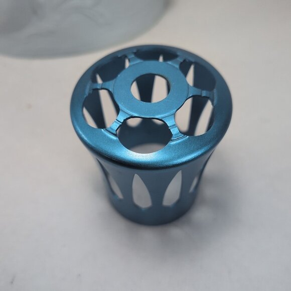 Lampe Berger RARE Dolphin White Bisque Blue Nautical Fragrance Oil Lamp Vintage - Picture 11 of 11